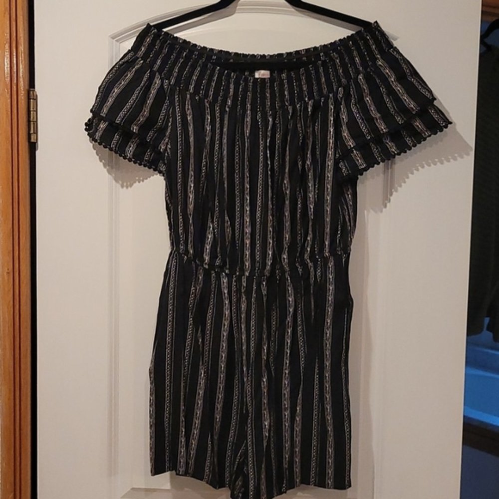 Xhilaration Shorts Jumper